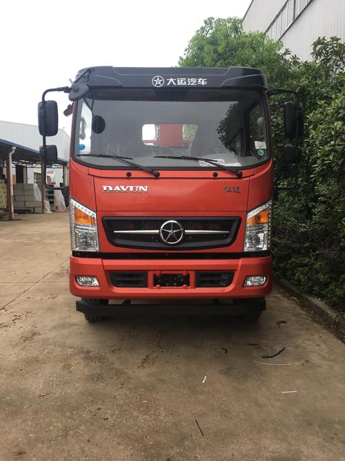 汽车 产品展厅 >东风畅行d3后八轮12吨随车吊 厂家直销可分期